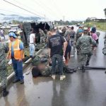 Ecuador: Accidente vial deja dos militares fallecidos y 24 heridos