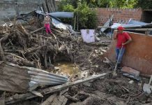 Colombia: Siguen desaparecidas 69 personas tras fatal alud en Mocoa