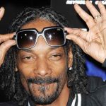 Snoop Dogg genera polémica con video en el que dispara a «Trump»