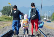 Presentan estrategia a favor niñez inmigrante de Honduras