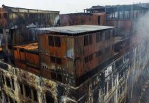 Perú: Recuperan 2 cadáveres calcinados tras voraz incendio en contenedores