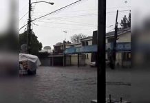 Fuerte lluvia acompañada de granizo afecta capital de Guatemala