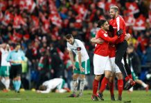 El penal polémico en la ida envía a Suiza al Mundial