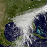 Tormenta Cindy se intensifica mientras se aproxima a Luisiana y Texas