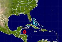 Tormenta tropical Franklin se fortalece