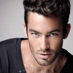 Aarón Díaz se muestra completamente desnudo en Instagram