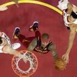 Thomas debuta con Cavs, que derrotan a Blazers