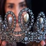 Subastan tiara real italiana por más de 1,6 millones de dólares