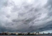 bermudas, tormenta, atlantico, baja presion, centro nacional de huracanes,