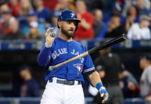 Kevin Pillar es suspendido por insulto antigay