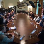 Trump urge aprobar ley para víctimas de crímenes de indocumentados