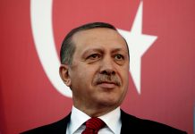 Cadenas perpetuas para 34 militares acusados de intentar matar al presidente de Turquía