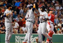 Tigres evitan barrida ante Boston con un grand slam de Upton