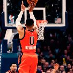 Westbrook anota 41 puntos en triunfo de Thunder