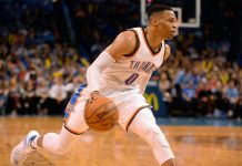 Westbrook alcanza 35to triple-doble contra 76ers
