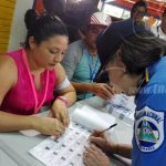 Jefa de la Policía Nacional ejerce su derecho al voto en las municipales