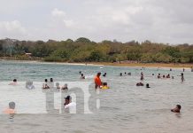 Xiloá, laguna, familias, Managua, Nicaragua,