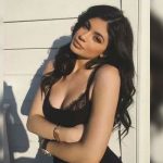 Kylie Jenner pone a la venta su trasero
