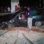 Managua: Fuerte encontronazo entre camionetas deja solo daños frente a la UNI