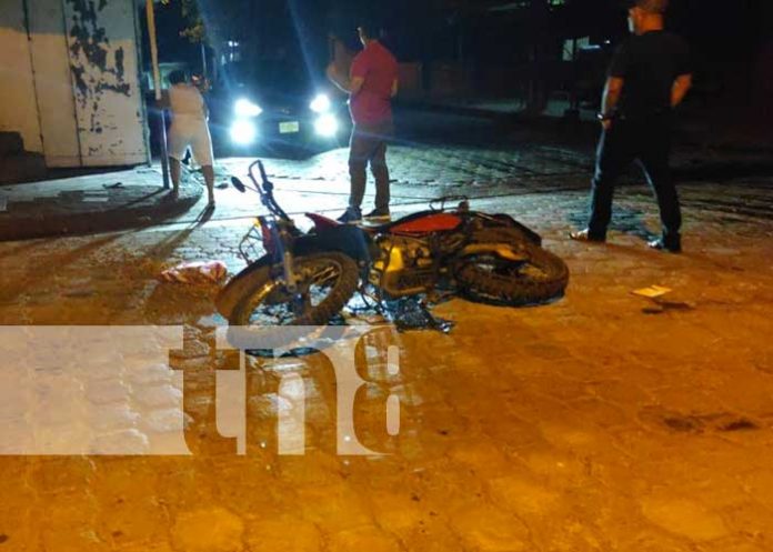 nicaragua, accidente, transito, juigalpa, moto,