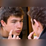 ¿Por qué sale acné en ciertas partes del cuerpo? Descúbrelo aquí