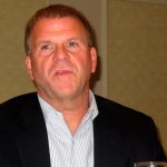 Dueño de restaurantes y casinos comprará los Rockets