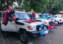 Gobierno entrega 13 nuevas ambulancias para Chinandega