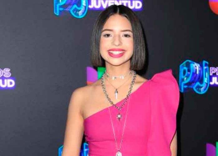 angela aguilar, criticas, mexico, himno, redes sociales,