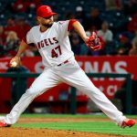 Nolasco y Norris lideran a los Angelinos sobre los Atléticos