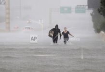 Houston se prepara para más inundaciones causadas por Harvey