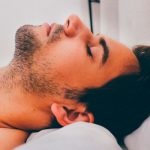 Síndrome de apnea del sueño afecta más a varones que mujeres