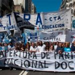 Maestros argentinos anuncian paro nacional por cuatro días