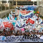 Docentes argentinos marchan hoy hasta Plaza de Mayo en reclamo de paritaria nacional