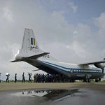 Hallaron en el Océano Índico los restos del avión birmano siniestrado y cadáveres