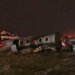 El aeropuerto de Estambul fue cerrado brevemente tras el incendio de un avión privado