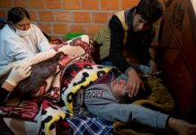 Bolivia suma a parteras a lucha contra mortalidad materna