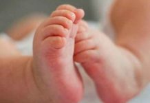 Pareja es detenida tras golpear a su bebé de 5 meses en Bolivia bolivia, detencion, pareja, golpe, bebe, policia, investigaciones,