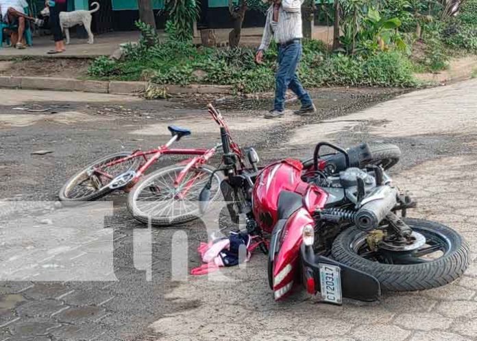 bici2 Nicaragua, chontales, una persona lesionada, colisión, motocicleta