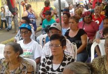 Honran memoria de Bill Stewart y de héroes en barrio El Riguero