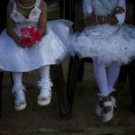 La Policía irrumpe para impedir una boda entre un joven de 22 años y una niña de 5