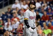 Harper, otra vez fuera; no se alarmen, pide Baker