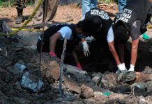Encuentran 14 cadáveres en fosa clandestina en México