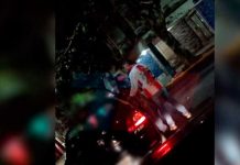 Lo encontró con amante, se colgó del taxi y es arrastrada media cuadra
