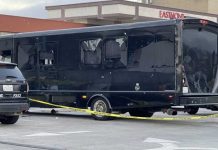 Mueren 2 en ataque a tiros contra autobús en California california, autobus, muertos, tiroteo,