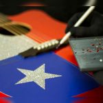 Carlos Vives dona guitarra para damnificados de incendio en Chile