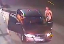 Video: Tiene sexo frente a la casa de su novio para vengarse de él