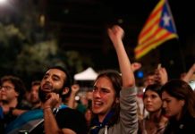 Llaman a huelga general para este martes en Cataluña