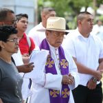 Cardenal Miguel Obando participa en viacrucis de la UNICA
