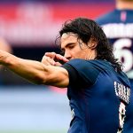 Cavani anota y PSG gana para apoderarse de cima en Francia