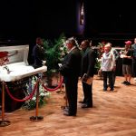 Admiradores de Chuck Berry le dan última despedida